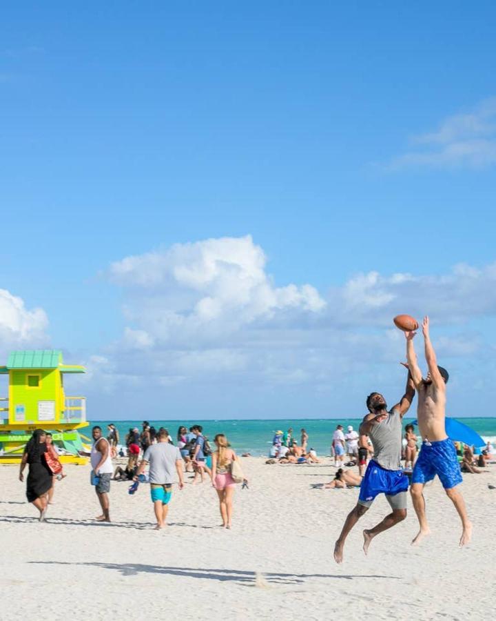 Parisian Hotel Miami Beach Exterior foto